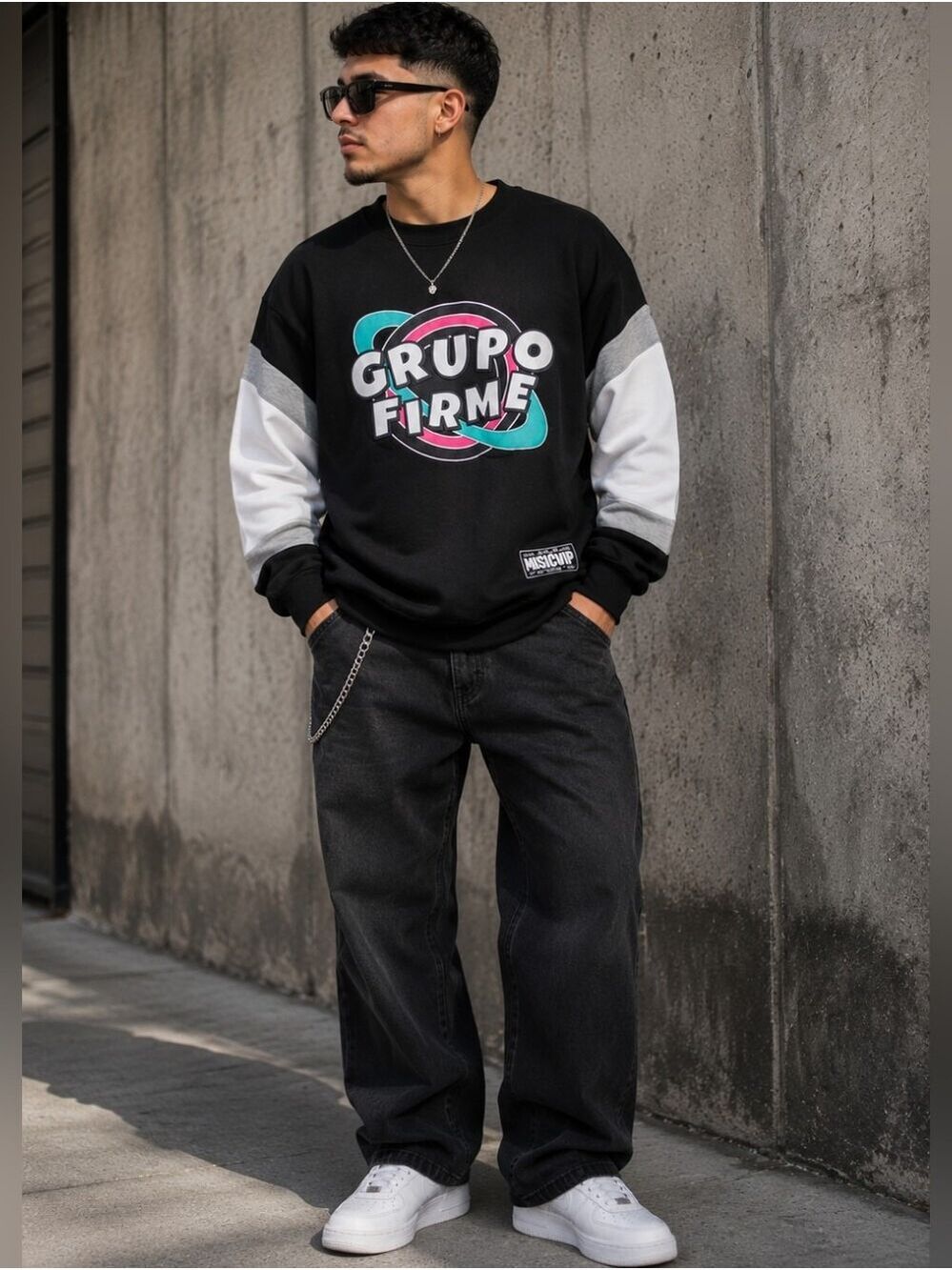 Grupo Firme Official MUSICVIP Unisex Graphic Retro Sweatshirt Black Oversized L